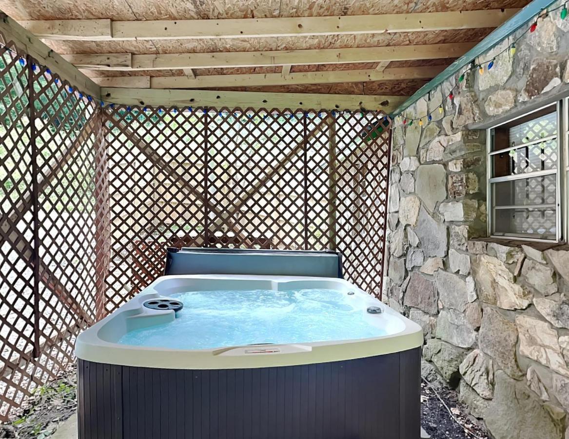 פיג'ן פורג' Stone Creek Cottage מראה חיצוני תמונה