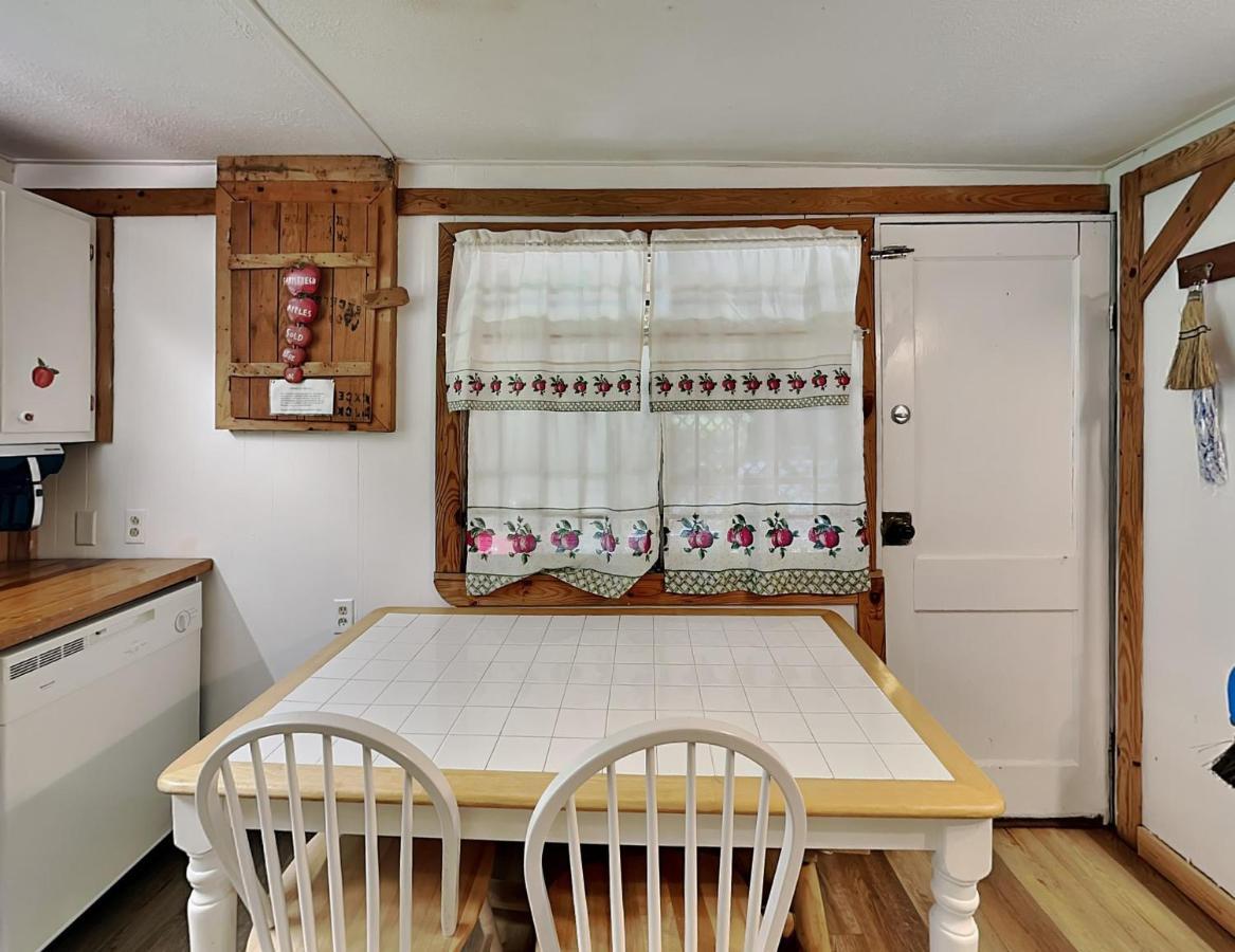 פיג'ן פורג' Stone Creek Cottage מראה חיצוני תמונה